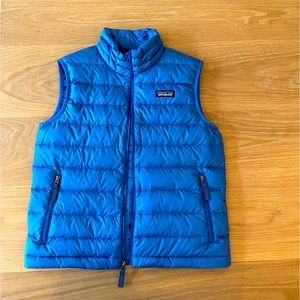 Patagonia kids winter vest blue size M (10)